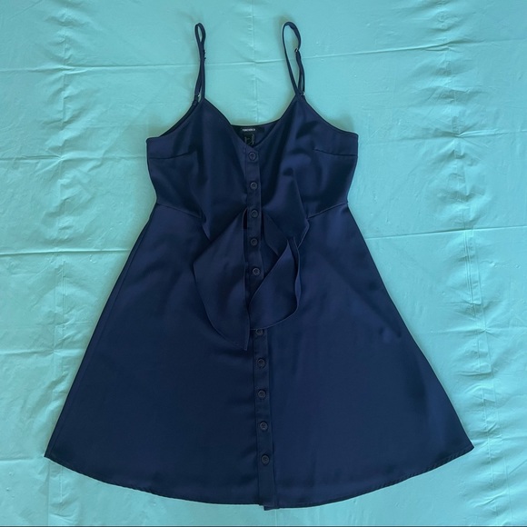 ‼️FOREVER 21 DRESS - Picture 2 of 11